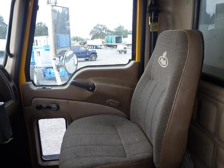 2007-mack-cv713-granite-5-axle-dump-truck-image-38