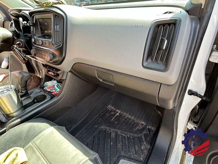 2021-chevrolet-colorado-image-41