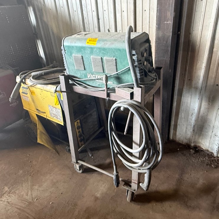 #53490 • Victor Thermal Dynamics Welder INV#53490