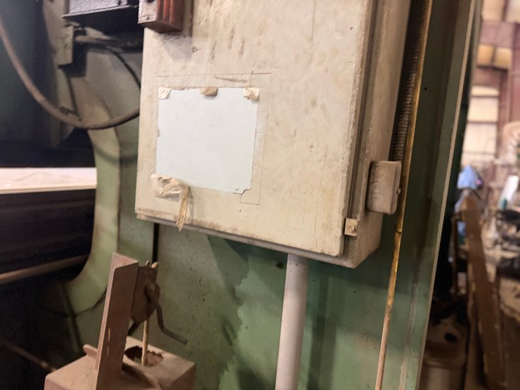 #54327-•-the-cleveland-crane-k5-10-industrial-press-brake-m3380-inv#54327-image-6