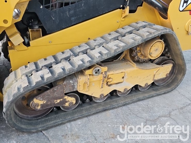 2021-caterpillar-259d3-image-19