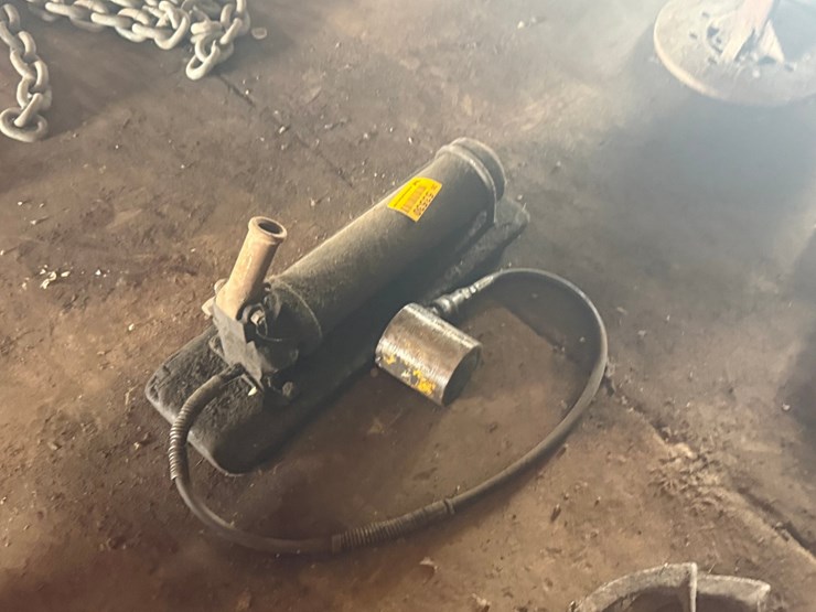 #53530-•-grease-pump-inv#53530-image-5