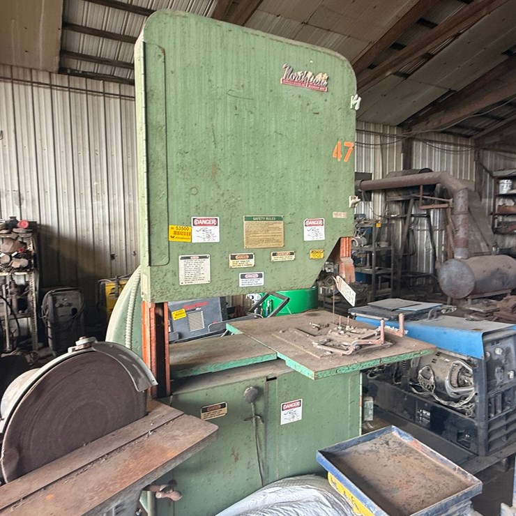 #53500 • North Field Band Saw 811998-J INV#53500