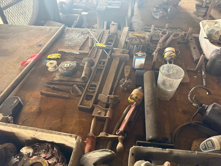 #53560-•-lot-of-misc-shop-tools-&-supplies-inv#53560-image-15
