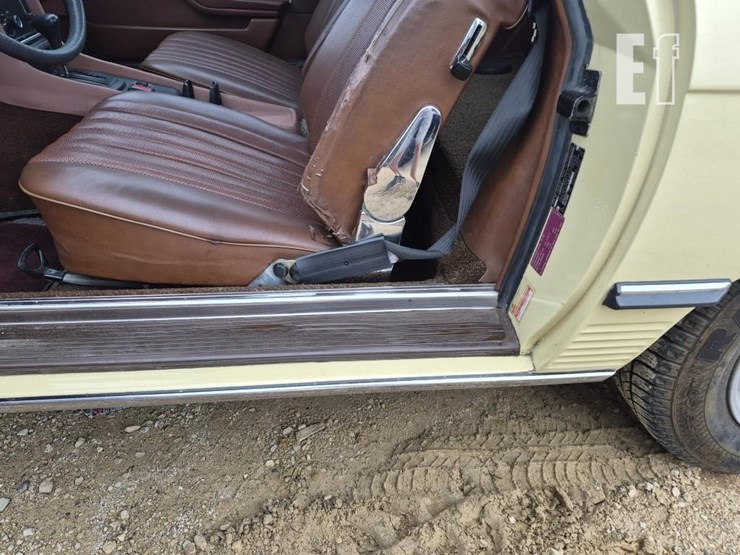 1975-mercedes-benz-450sl-image-16