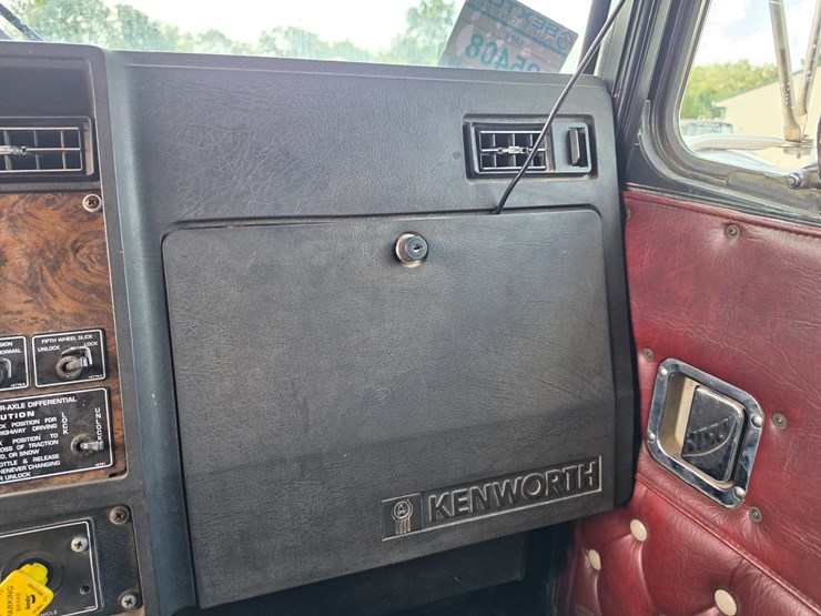 1987-kenworth-w900-image-48