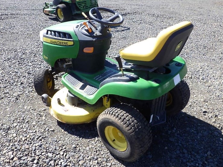john-deere-d105-image-3
