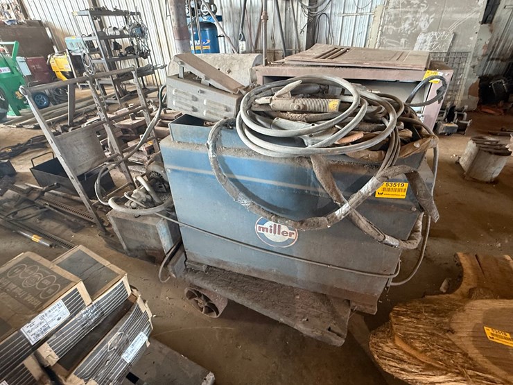 #53519-•-miller-dialarc-hf-welder-hh072315-inv#53519-image-2