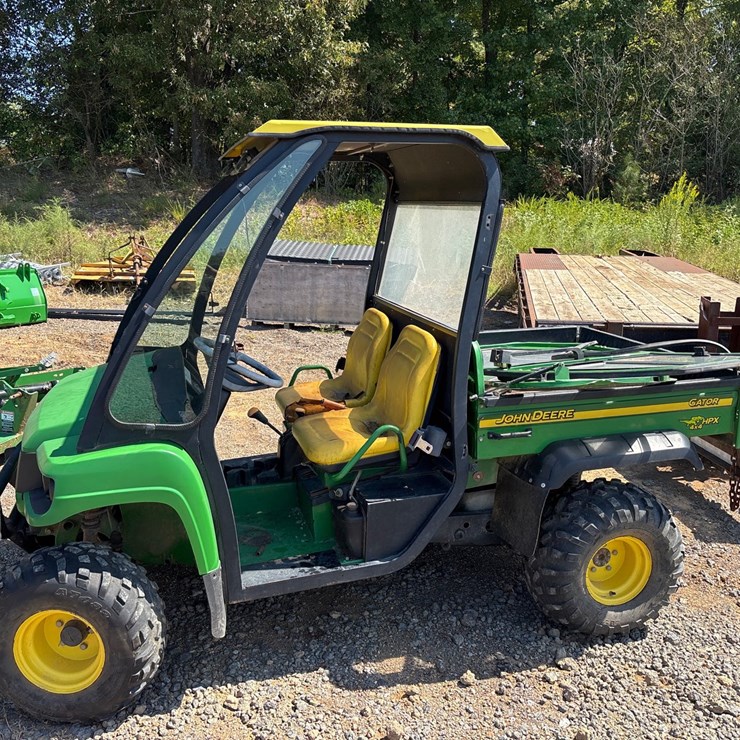 JOHN DEERE GATOR HPX