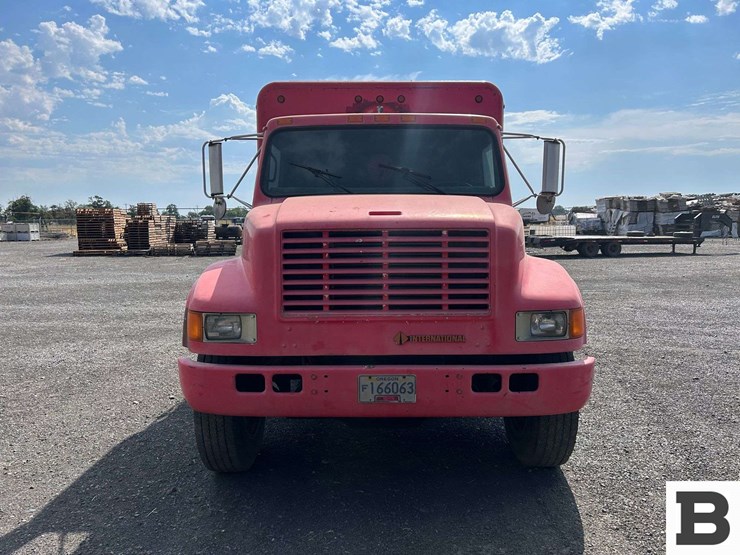 1991-international-4900-image-2