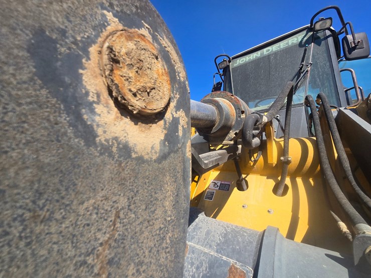 deere-444j-image-58