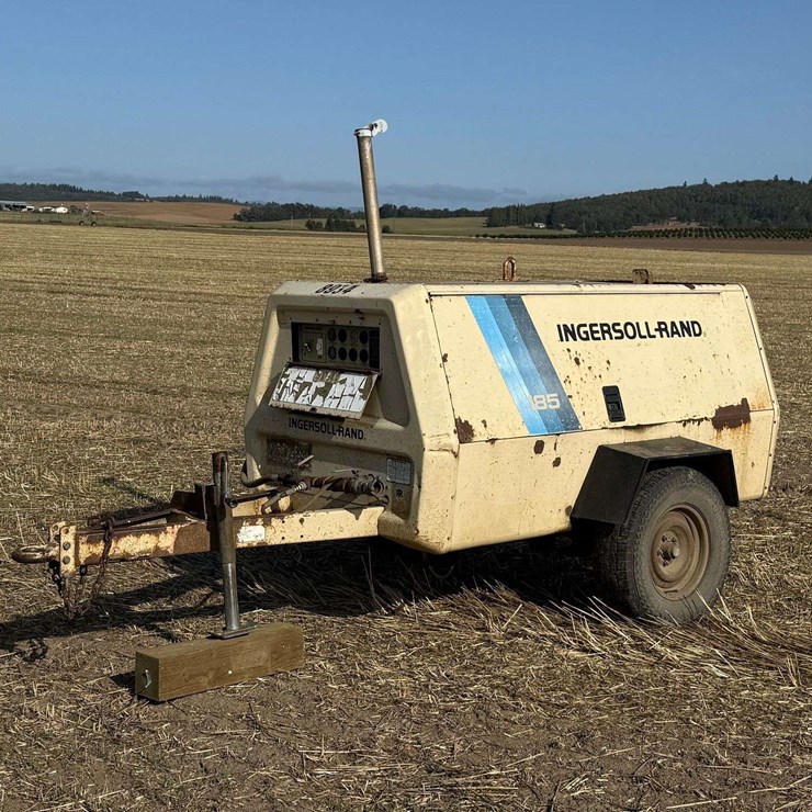 1995 Ingersoll-Rand P185WJD 185 CFM Portable Air Compressor