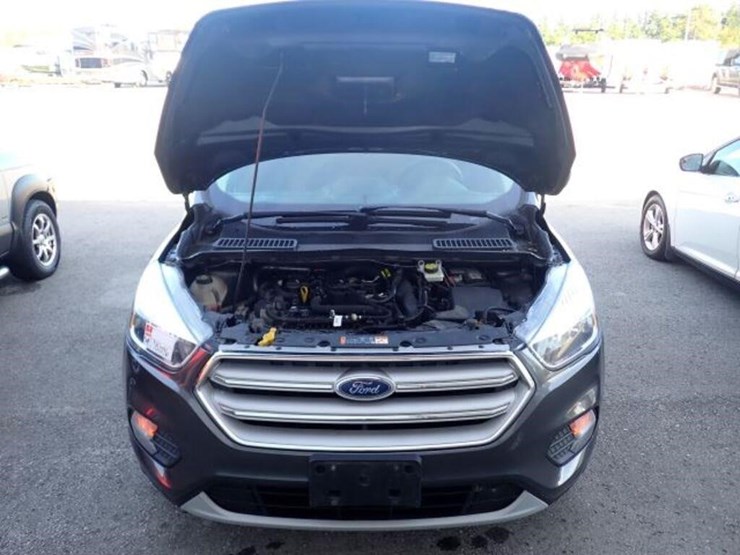2019-ford-escape-image-41