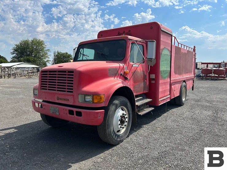 1991-international-4900-image-1