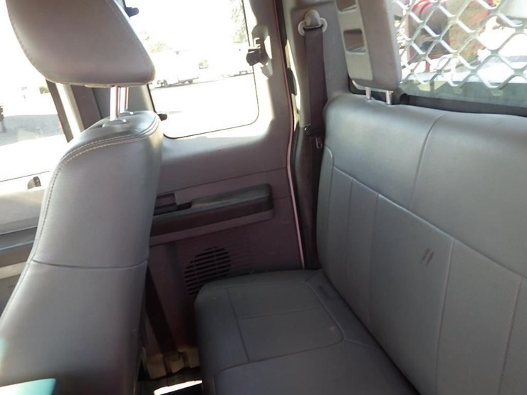 2011-ford-f250-image-23