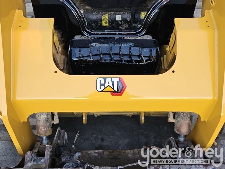 2021-caterpillar-259d3-image-16