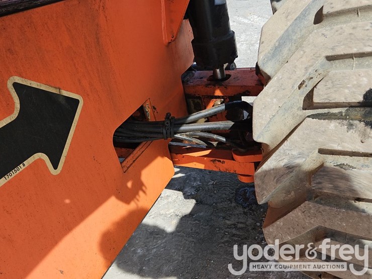 2008-jlg-800aj-image-18