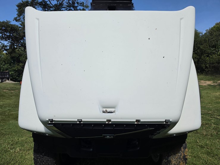 #25407-•-2005-volvo-vhd-quad-axle-dump-truck-image-66
