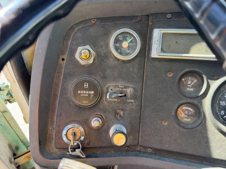 1993-ford-l8000-image-8