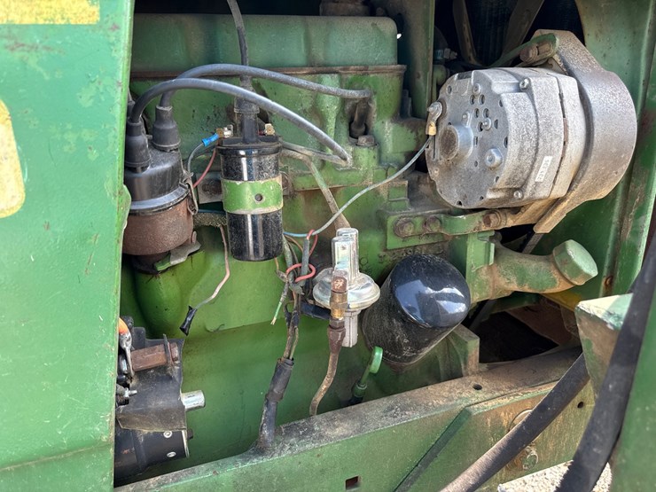 john-deere-2510-image-8