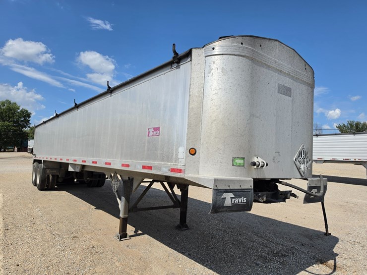 2020-travis-t102-image-1