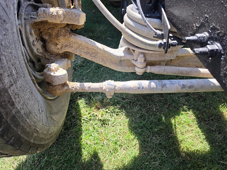 #25407-•-2005-volvo-vhd-quad-axle-dump-truck-image-114