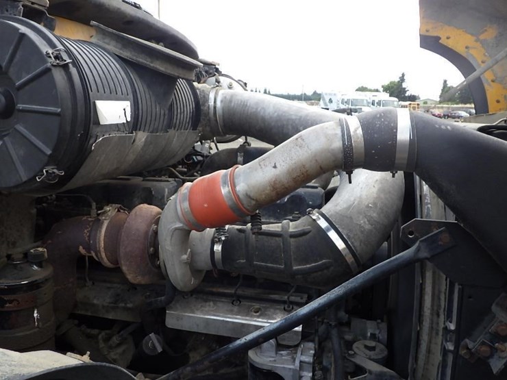 2007-mack-cv713-granite-5-axle-dump-truck-image-33