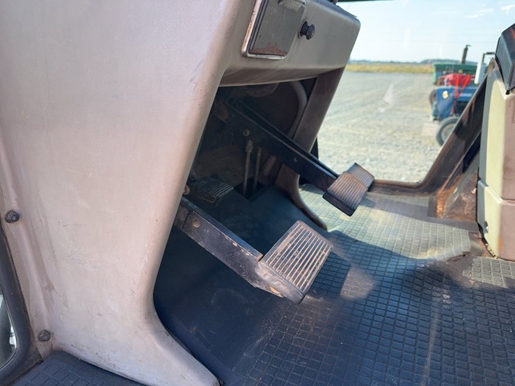 case-ih-2594-image-55