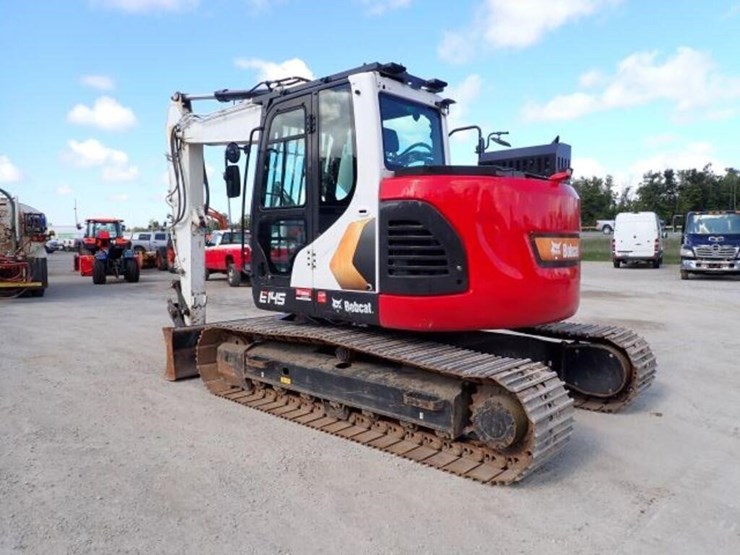 2021-bobcat-e145-image-6