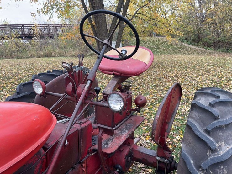 1952-farmall-super-c-image-50