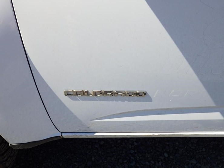 2016-chevrolet-colorado-image-11