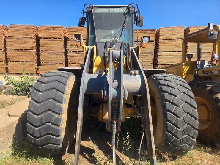 deere-444j-image-11