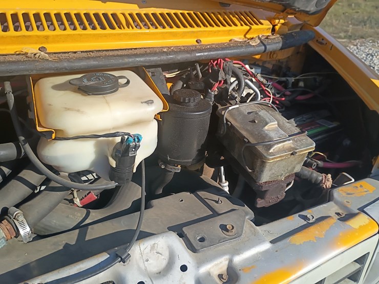 1996-chevrolet-g30-image-21