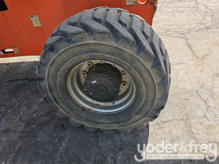 2008-jlg-800aj-image-11