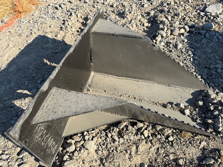 #94-•-mini-universal-skid-steer-tree-spade-inv#54728-image-6