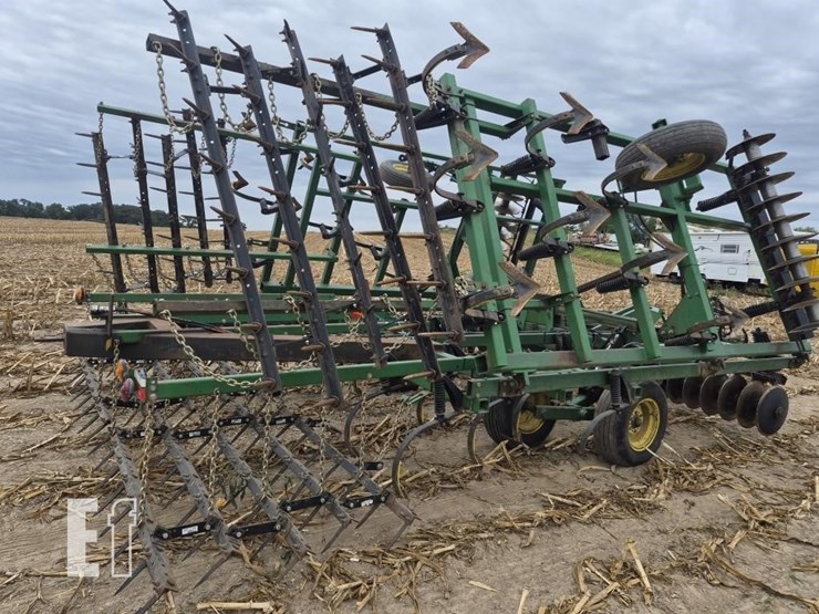 john-deere-724-image-3