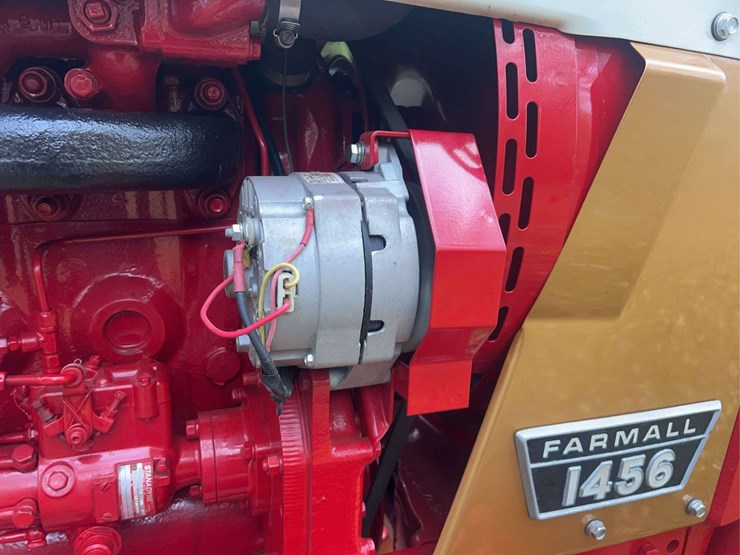 1970-1456-farmall-row-crop-golden-demonstrator-image-25