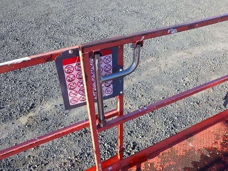 skyjack-sj6826rt-image-18