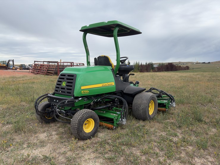 john-deere-8700a-image-4