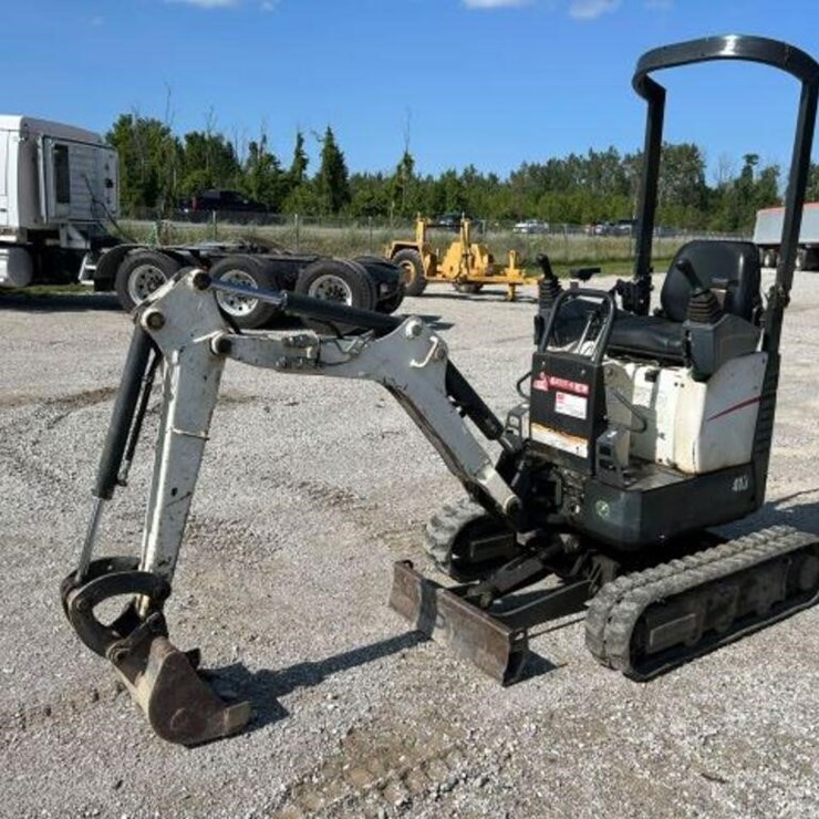 2015 BOBCAT 418