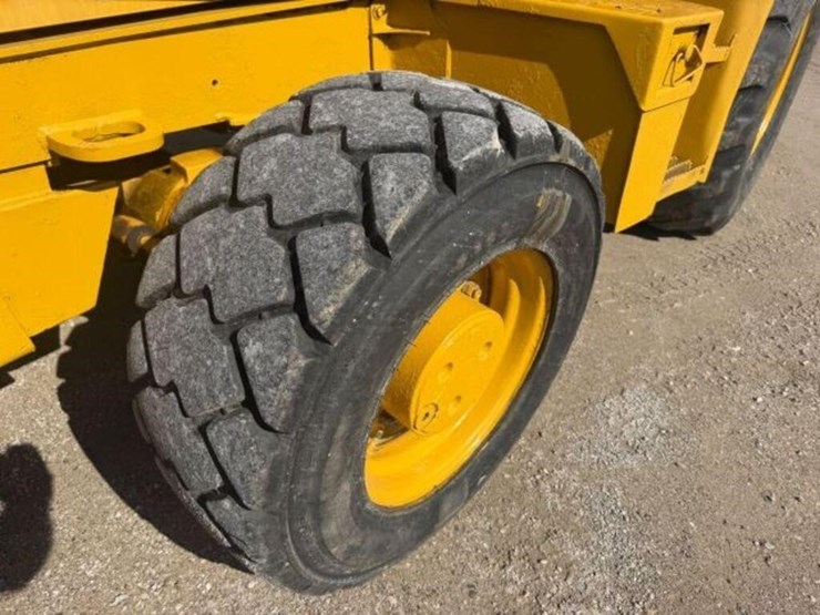 2006-deere-310g-image-41
