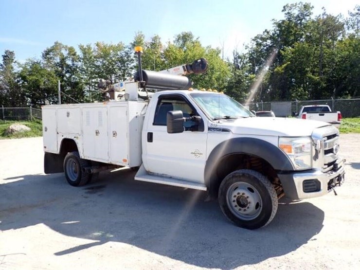 ford-f550-image-3