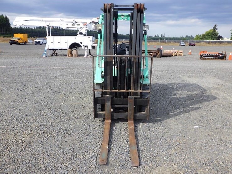mitsubishi-fg25-image-8