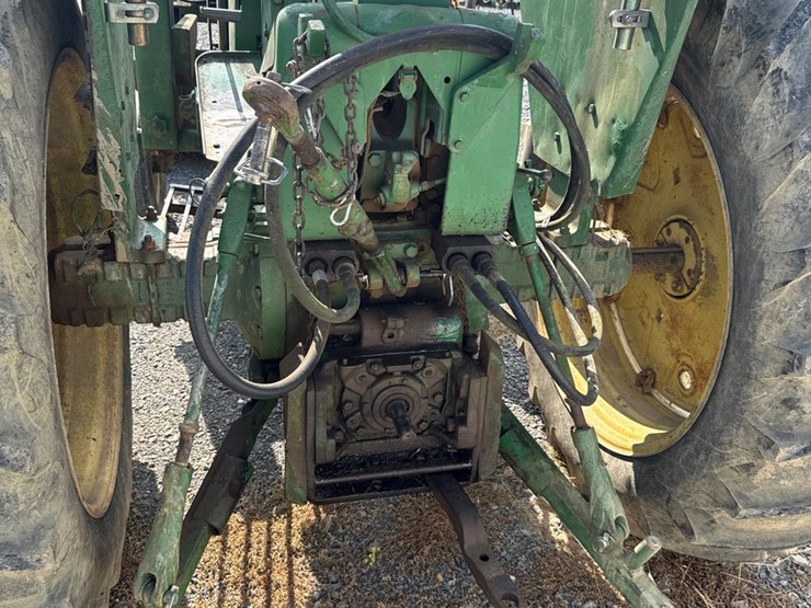 john-deere-2510-image-5