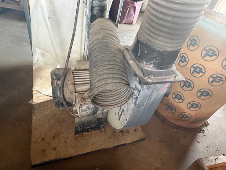 #53546-•-central-machinery-70gal-industrial-dust-collector-61790-inv#53546-image-10