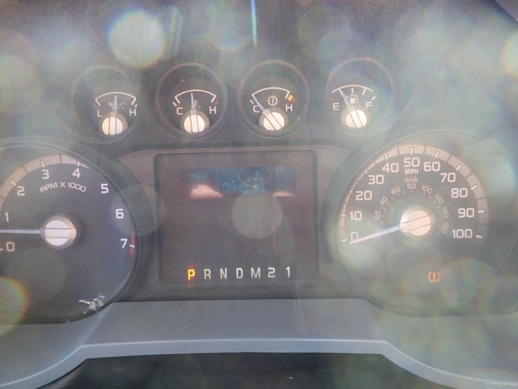 2011-ford-f250-image-35