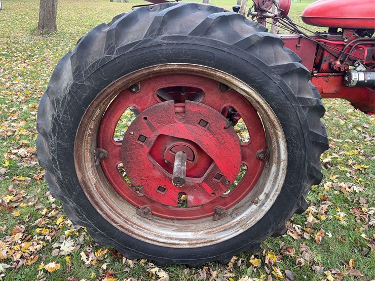 1952-farmall-super-c-image-83