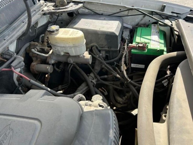 2014-gmc-sierra-3500-image-31