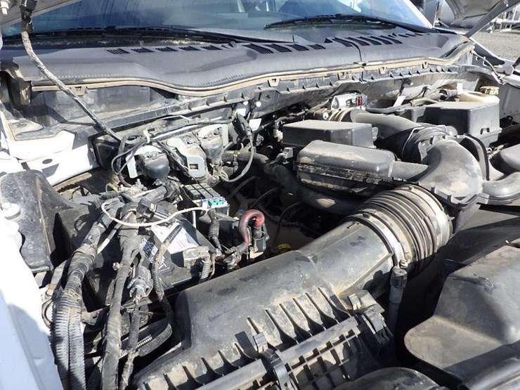 2021-ford-f350-image-19