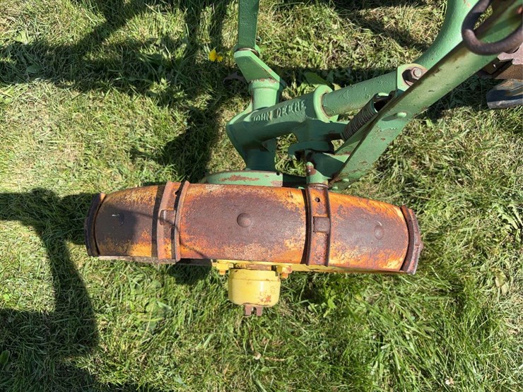 john-deere-12-image-20